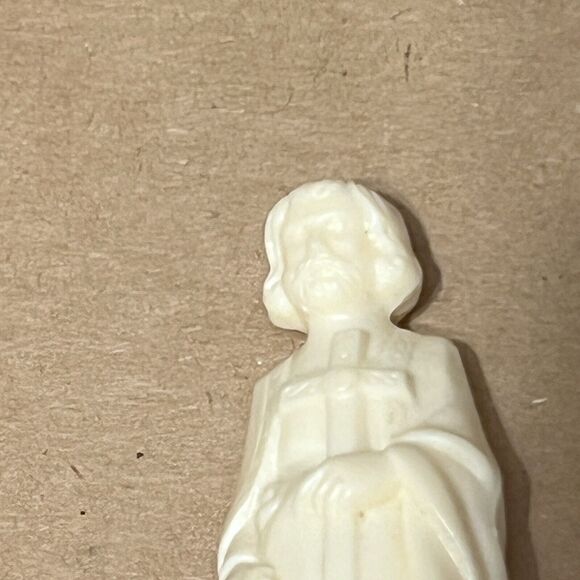 Vintage White Bishop E.S. Lowe Plastic Chess Piece 1 Replacement Part ONLY READ - Picture 12 of 12